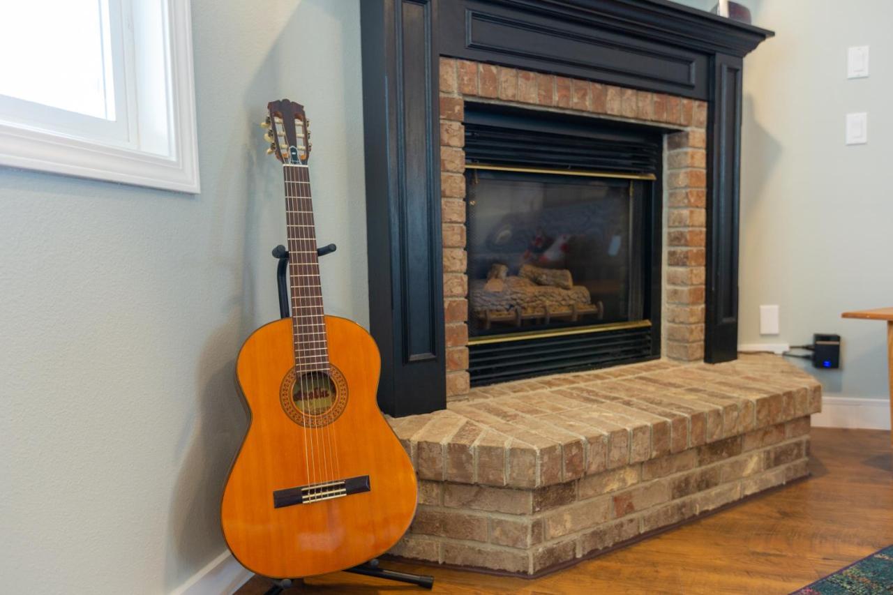 Hello Dolly! 3 Beds, 2 Bath, 2 Tv'S, Fireplace, Quiet Neighborhood In Star, Id Minutes From Walking Trails And River Views Eagle Exteriér fotografie